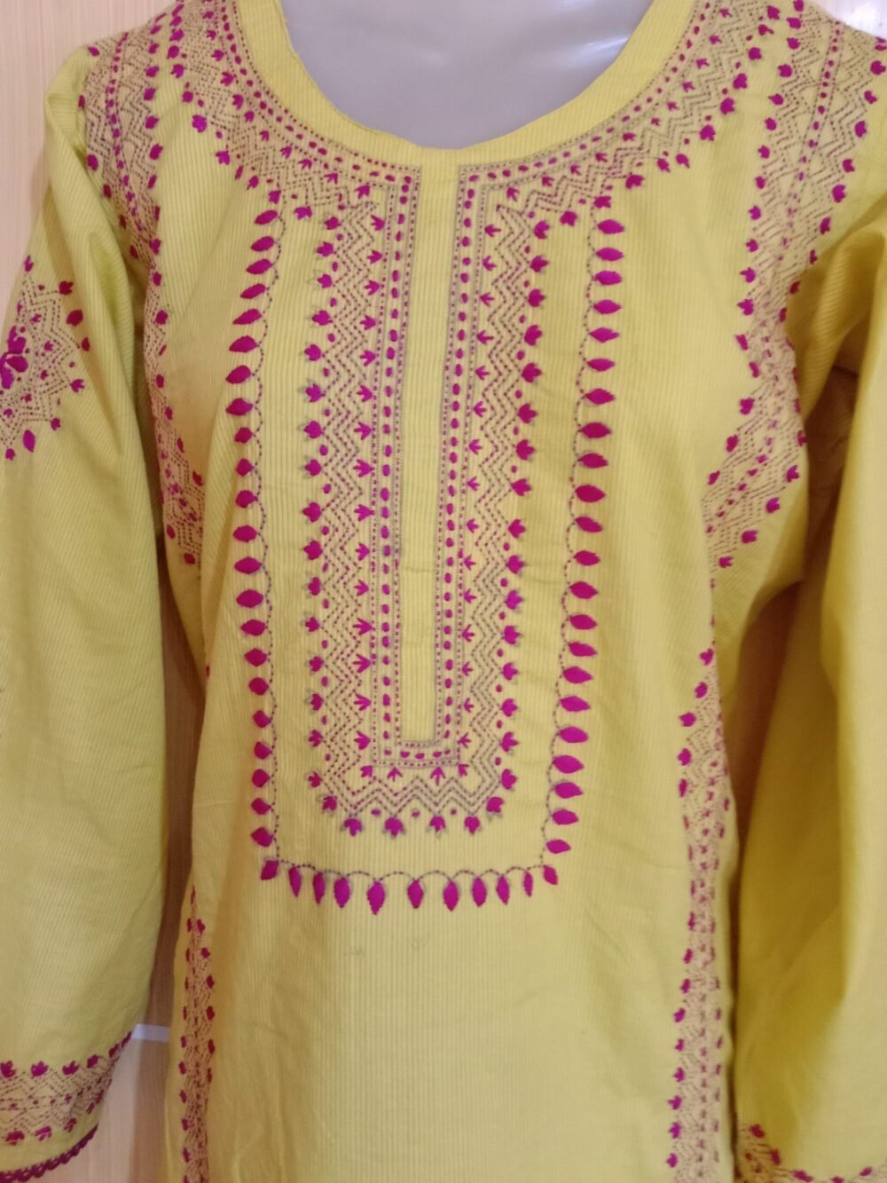 7 Compelling Reasons to Choose a Kutcha Tanka Chikankari Kurta Yellow for Every Occasion - Image 5