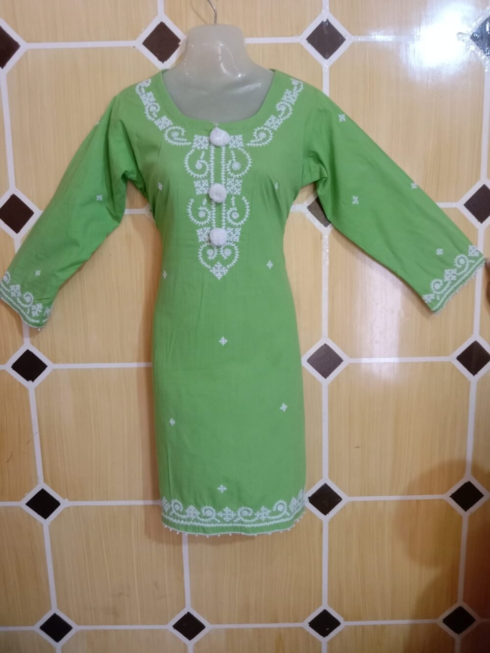 7 Unbeatable Reasons to Add a Sindhi Chikankari Kurta Light Green to Your Wardrobe