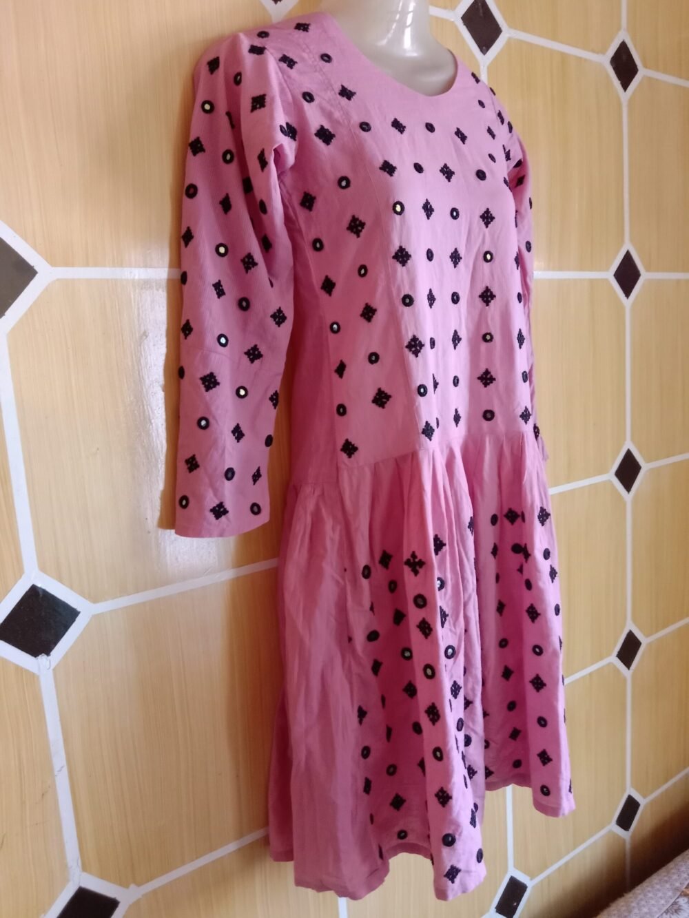 Sindhi Chikankari Frock Light Pink: 5 Reasons of Epitome of Feminine Charm - Image 3