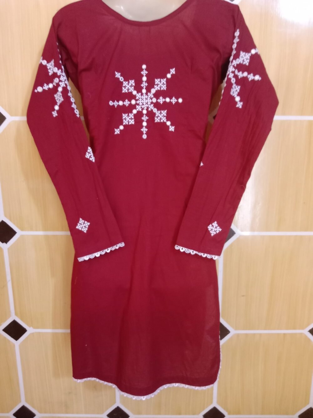 5 Solid Reasons to Add the Sindhi Chikankari Kurta Maroon to Your Wardrobe - Image 5