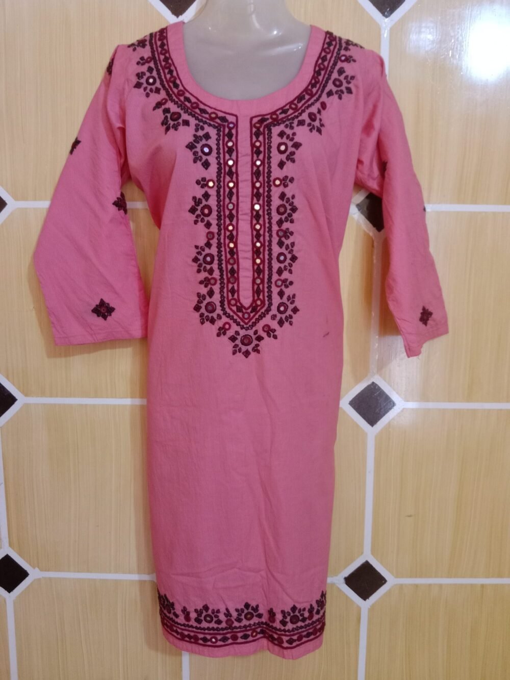 8 Powerful Reasons to Add the Sindhi Chikankari Pink Suit to Your Wardrobe Today