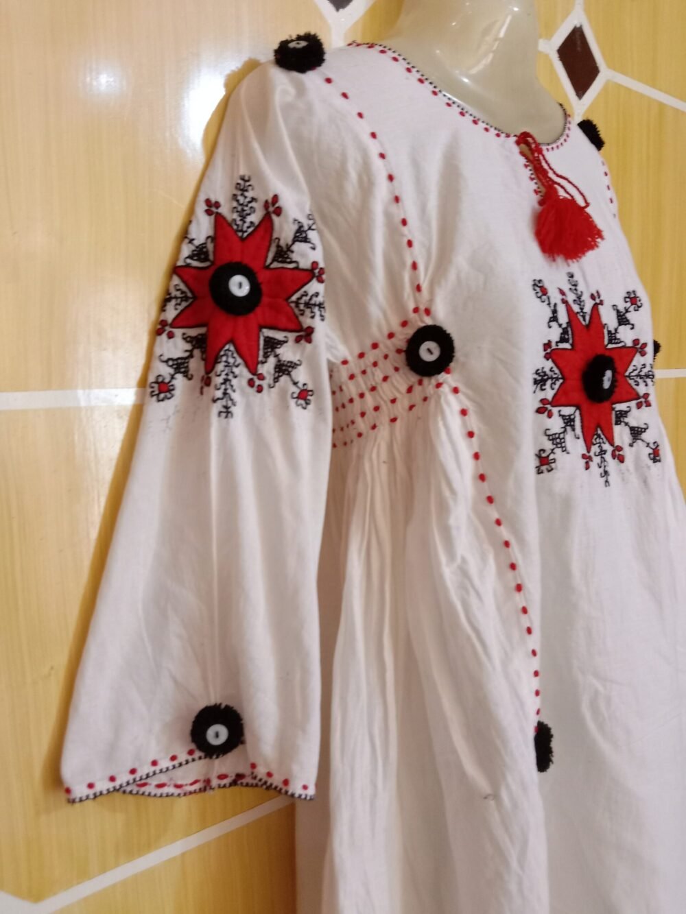 6 Irresistible Reasons to Add the Solid and Flower Chikankari White Chagha Frock to Your Collection - Image 3